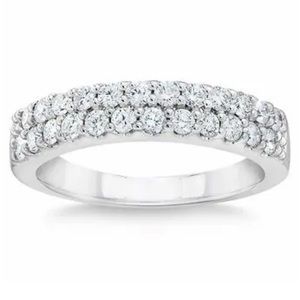 14k White Gold & Diamond Ring